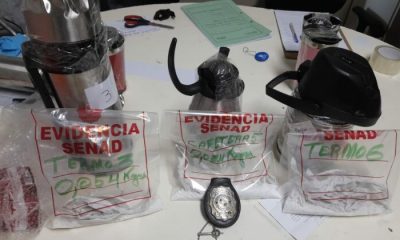 "Narcotermos" detectados por agentes antidrogas. Foto: Senad