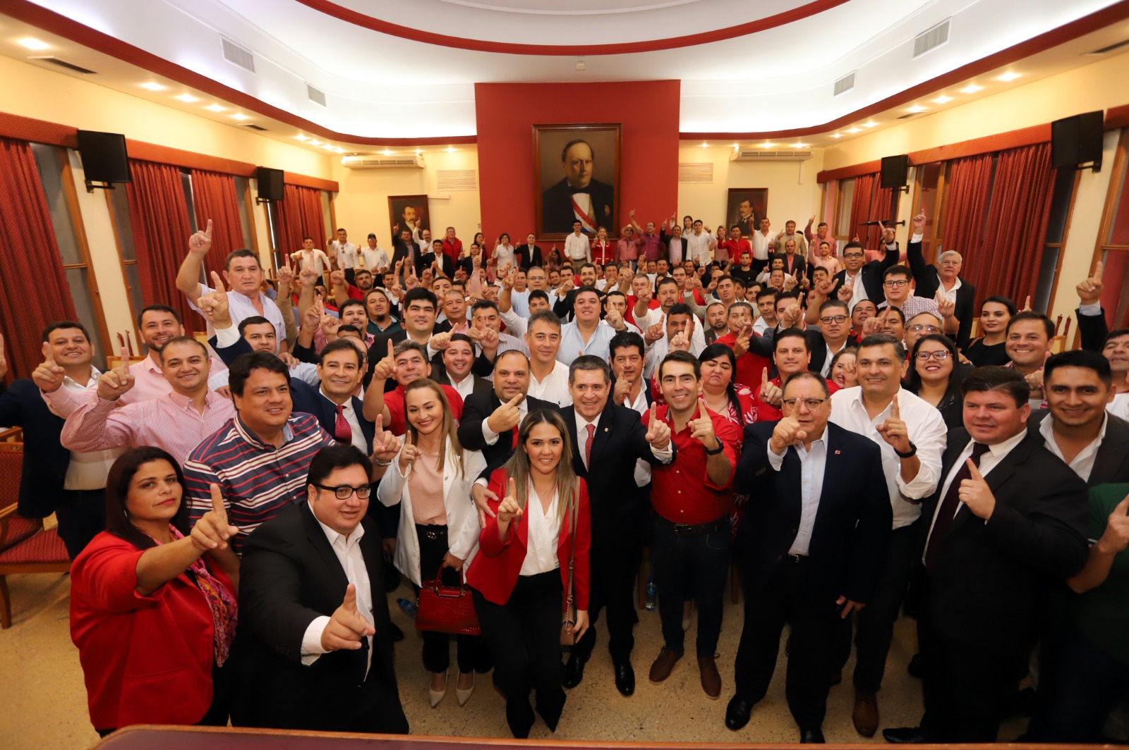 Líderes de Caaguazú manifestaron unidad plena a Horacio Cartes. Foto: Gentileza