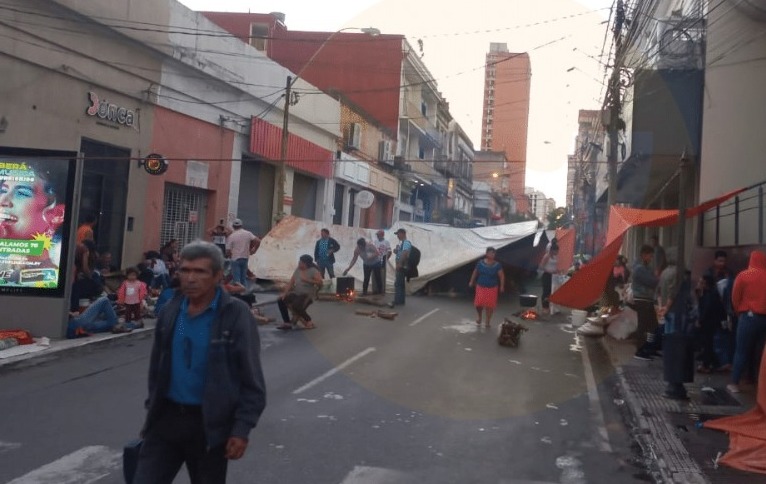 Cierre de calles en el centro de Asunción por manifestaciones. Foto: Ñandutí