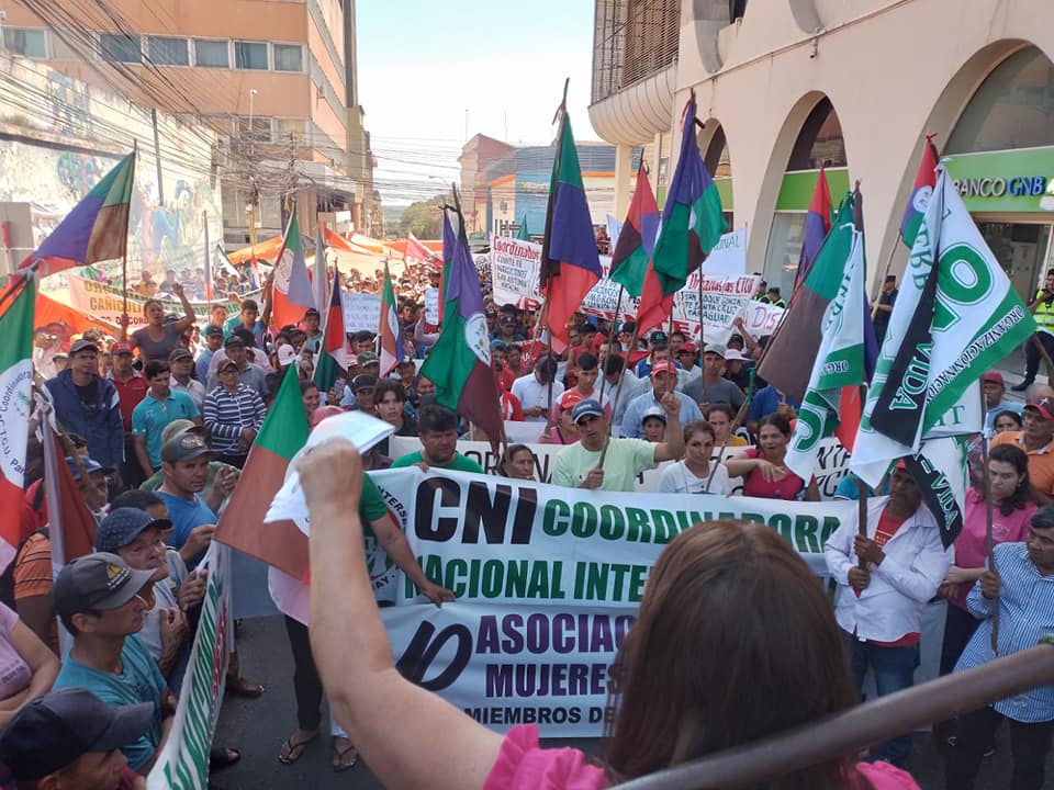 Movilización de la Coordinadora Nacional Intersectorial en Asunción. Foto: CTCU