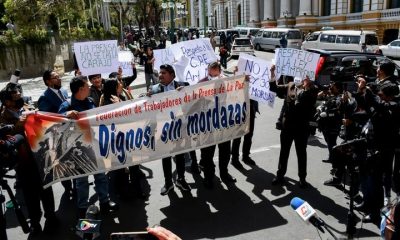 Periodistas protestando contra la Ley mordaza. Foto: Clarín