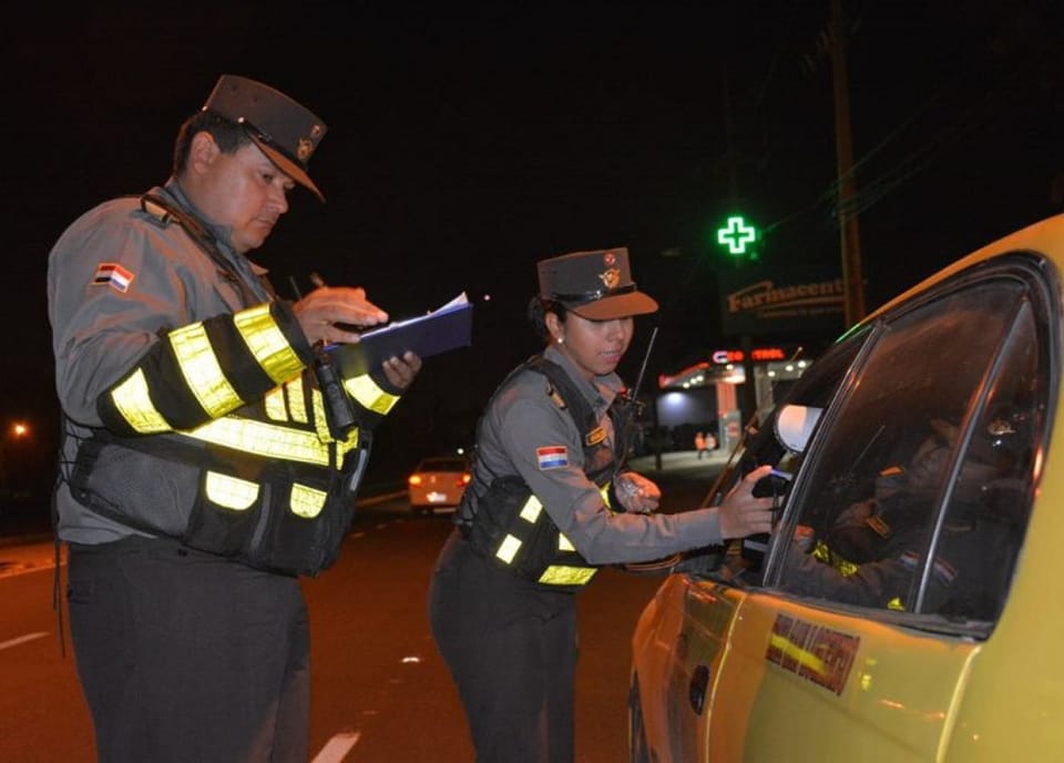 Controles preventivos de alcotest. Foto: Patrulla Caminera