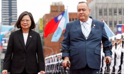 Presidentes Tsai (Taiwán) y Giammattei (Guatemala) en Taipéi. Foto: DW