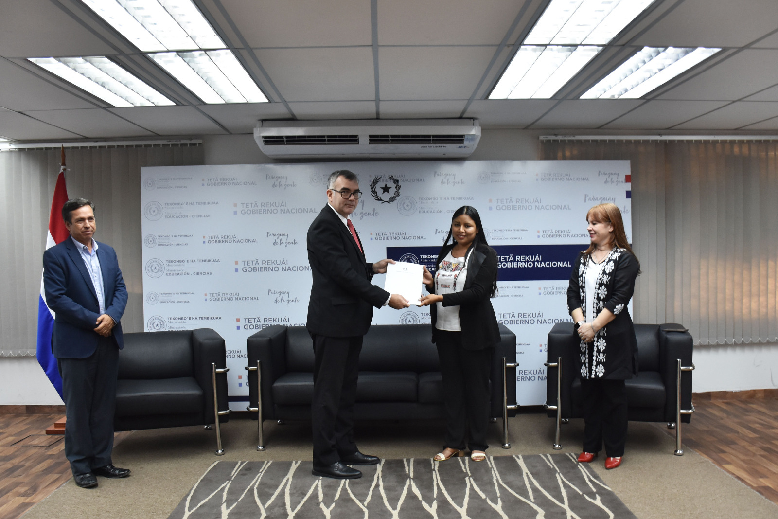 Myrian Rebeca Núñez Cruzabié es nueva directora de Educación Escolar Indígena del MEC. Foto: MEC.