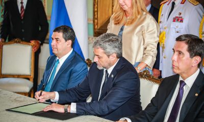 Hugo Velázquez, Mario Abdo Benítez y Federico González. Foto: Gentileza