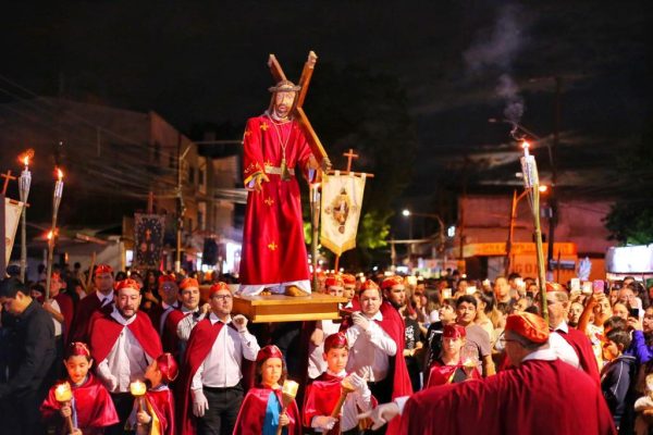 Vía crucis. Foto: Gentileza.