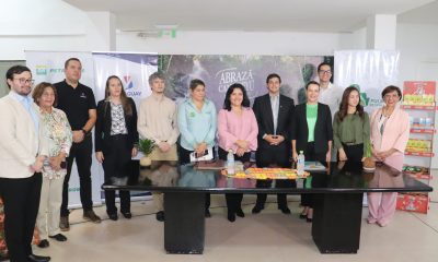 Firma de convenio se llevó a cabo en la Senatur. Foto: Gentileza