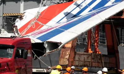 Parte del fuselaje del avión de Air France que se estrelló en el Atlántico, tras despegar de Rio de Janeiro. Foto: Clarín