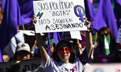 Protestas en El Salvador contra la violencia contra las mujeres. Foto: DW.