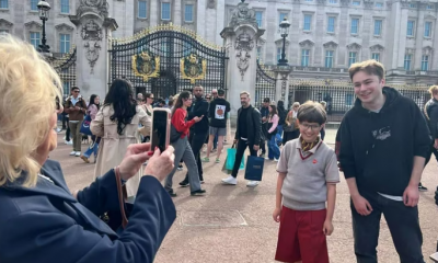 Los ingleses ya palpitan la coronación del sábado de Carlos III. Foto: Infobae