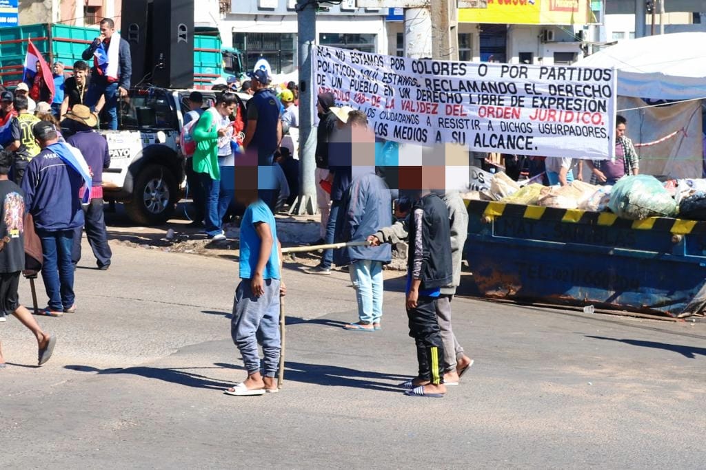 Los niños quedan expuestos ante las protetas. Foto: Ministerio Público.