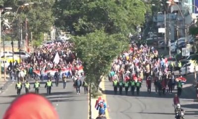 Manifestantes colman la avenida Eusebio Ayala. Foto: Captura.