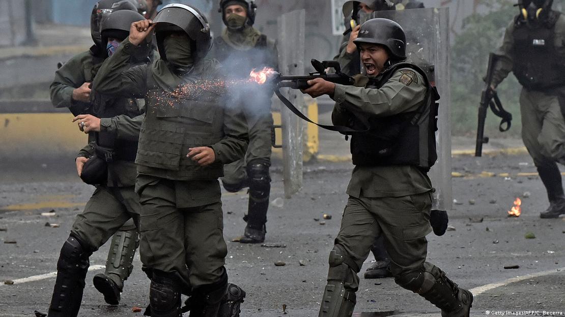 Las protestas contra el régimen de Maduro dejaron unos 100 muertos. Foto:DW.