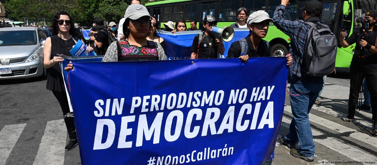 Protesta de periodistas en Guatemala. Foto:DW.