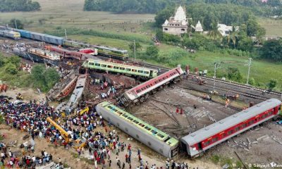 Triple choque de trenes en el este de la India. Foto: DW.