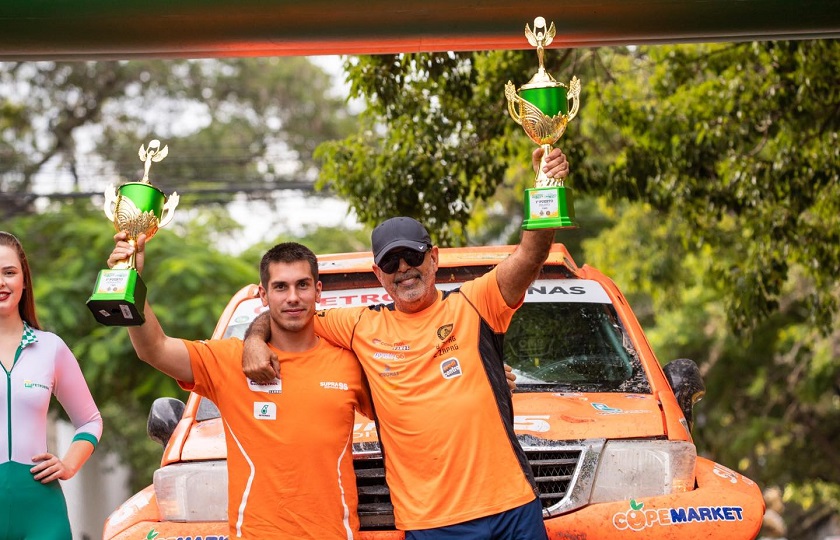 Juan José Sánchez y Blas Zapag. Foto: Gentileza.