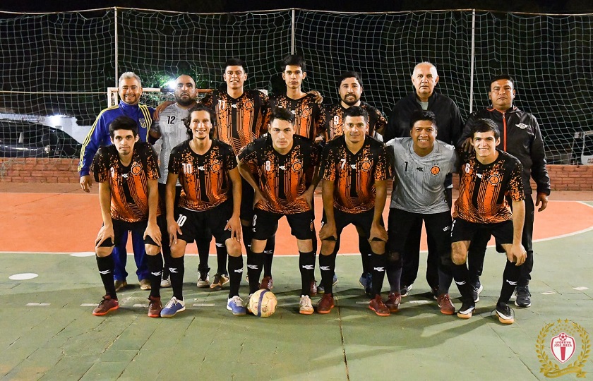 Equipo de Cerro Corá de Lambaré. Foto: Sportivo José Meza.