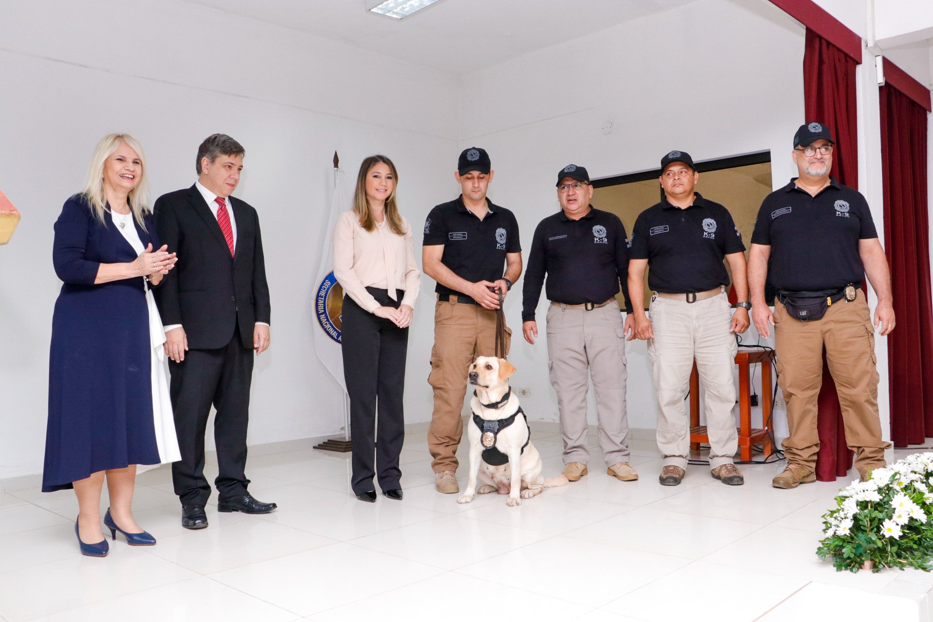 Presentación de la nueva agente antidrogas. Foto: Senad.