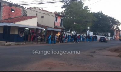 Controles en los colegios. Foto: Angélica Giménez.