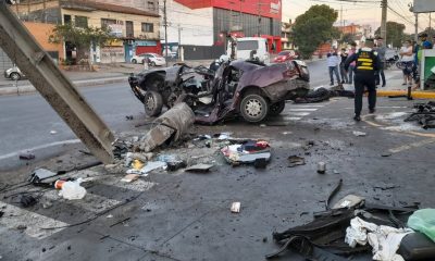 La camionera quedó destrozada. Foto: Radio Cáritas.