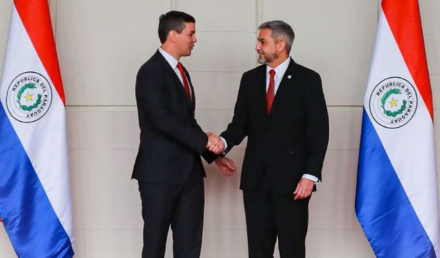 Santiago Peña visitó a Mario Abdo. Foto: Gentileza.