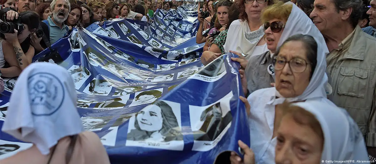 Abuelas de la Plaza de Mayo. Foto: DW.