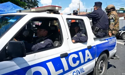 Policía de El Salvador. Foto: DW.