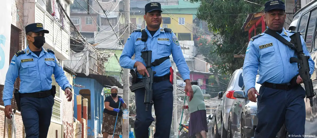 Policía de Honduras. Foto: DW.