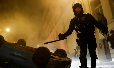 Disturbios en calles de París, Francia. Foto: DW.