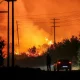 Incendios arrasan con la zona industrial de Volos, en Grecia.. Foto: DW.