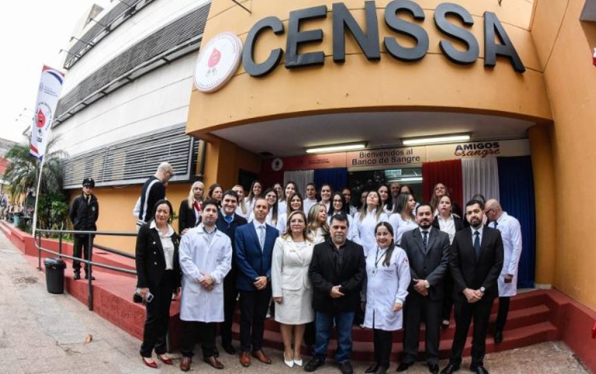 inauguración del laboratorio de biología molecular en el Centro Nacional de Servicios de Sangre (CENSSA). Foto: Gentileza.