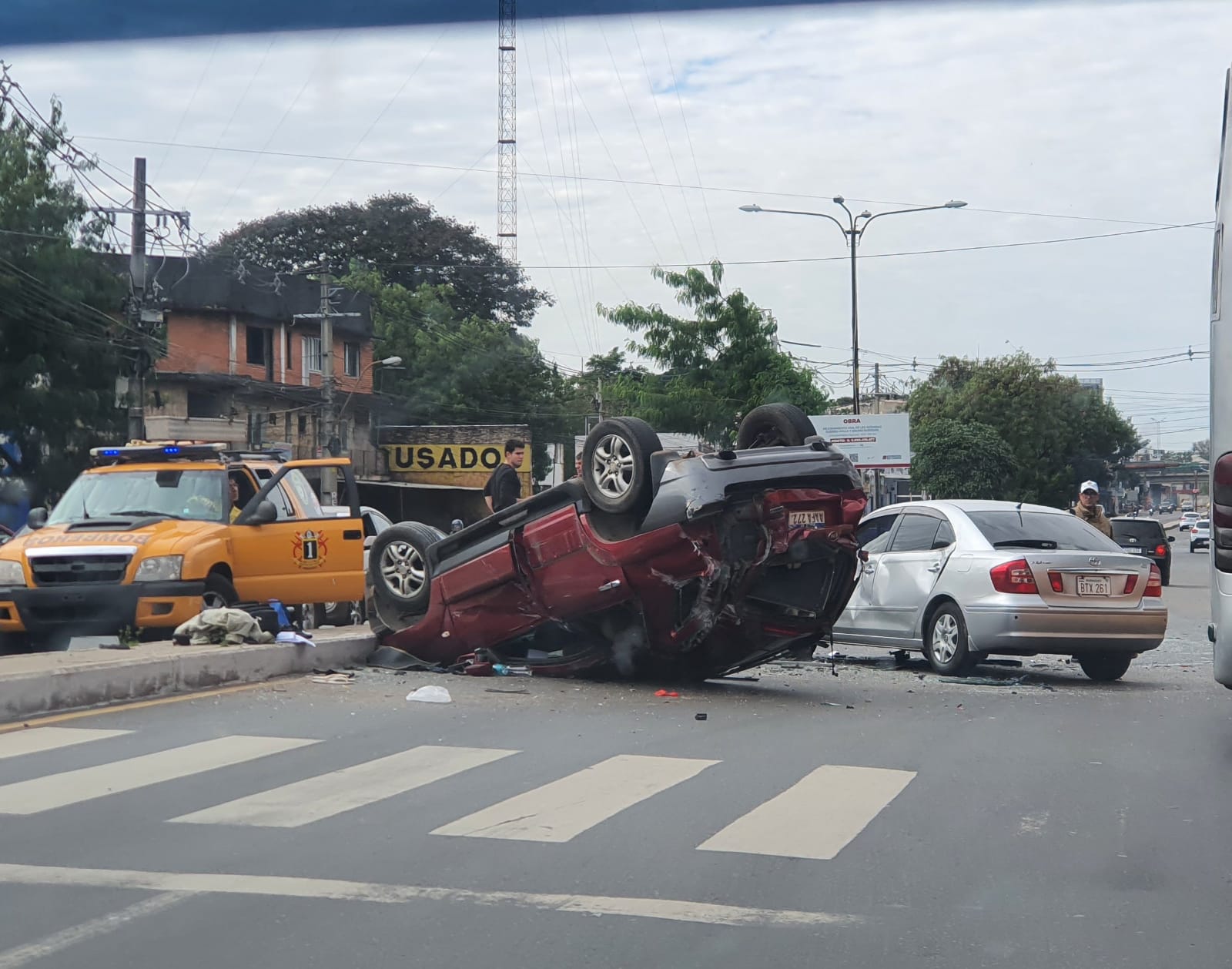 Múltiple choque sobre Eusebio Ayala casi Boggiani. Foto: R. 1000 AM.