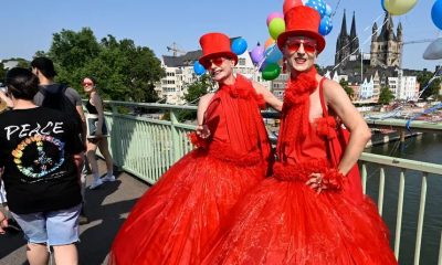 Bajo un calor sofocante, más de un millón de personas celebraron este domingo el Christopher Street Day en Colonia. Foto: DW.