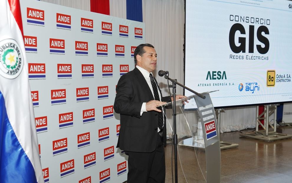 Félix Sosa, presidente de la ANDE. Foto: Gentileza.