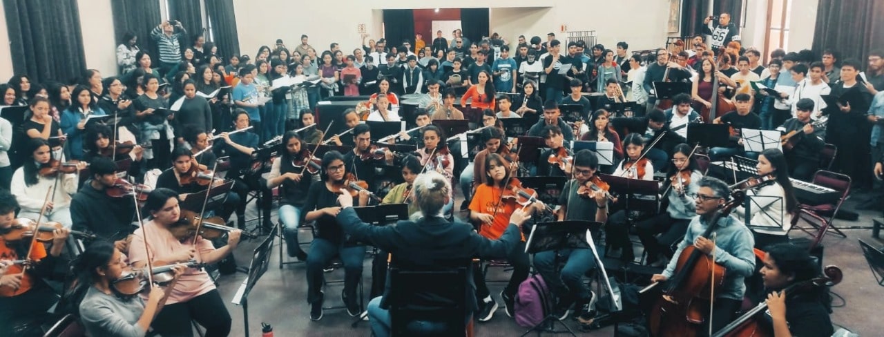 Ensayo OSAN-Coro Polifónico CONAMU. Cortesía