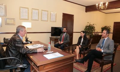 Jaime Bestard, del TSJE, recibió a los representantes del PNUD. Foto: Gentileza.