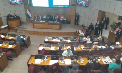 Sesion del Senado. Foto: R. 1000 AM.