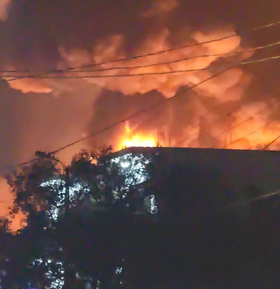 Incendio en depósito de combustible. Foto: Gentileza.