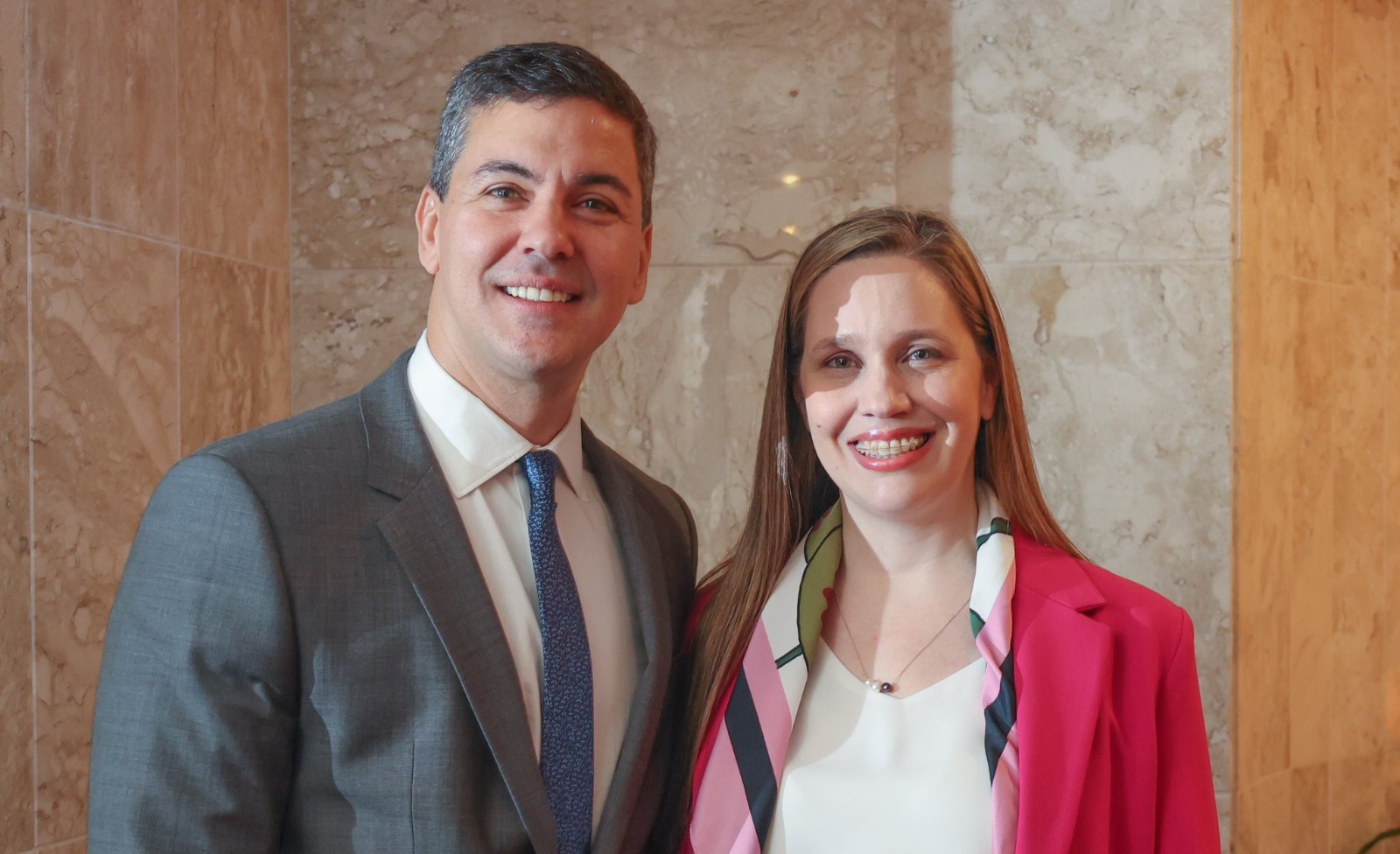 Santiago Peña y Liana Caballero Krause. Foto: Gentileza.