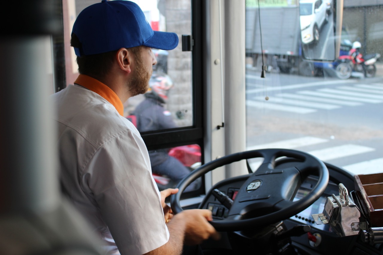 Conductor de transporte público. Foto: gentileza.