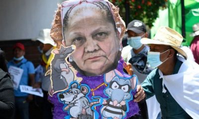 Protestas contra Consuelo Porras. Foto: BBC.