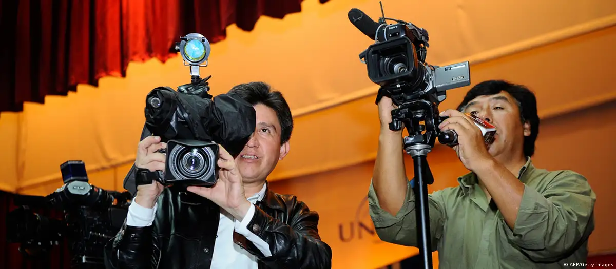 Periodistas. Foto: DW.