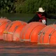 Las boyas antimigrantes. Foto: DW.