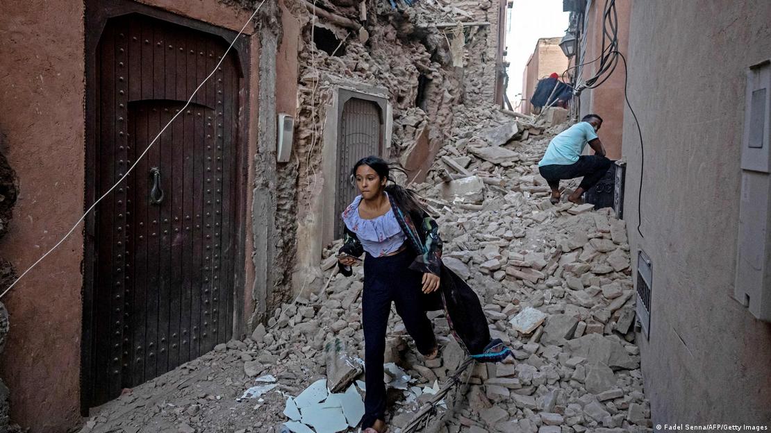 Destrozos que dejó el terremoto en Marrueos. Foto: DW.