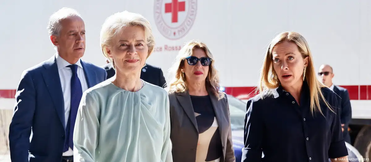 La presidenta de la Comisión Europea, Ursula von der Leyen y la primera ministra italiana, Giorgia Meloni. Foto: DW.