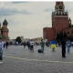 Alyona Kozhevnikova en la Plaza Roja de Moscú. Foto: Infobae.