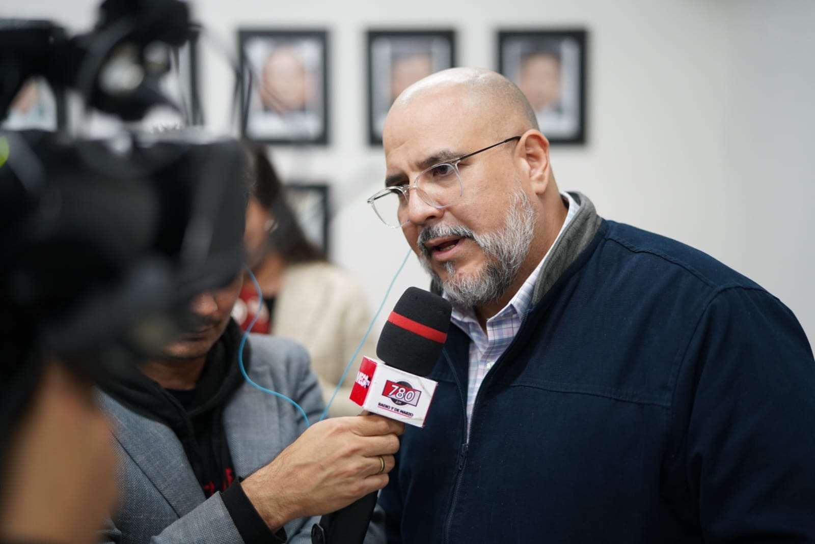 Doctor Carlos Morínigo, gerente de Salud de la previsional. Foto: Radio 1000.