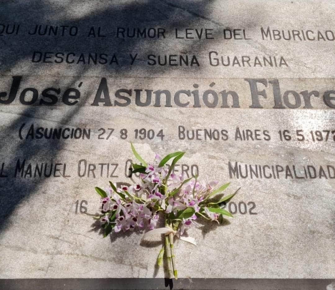 Tumba de José Asunción Flores en Punta Karapá. Cortesía