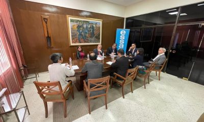 Autoridades de ESSAP mantuvieron un encuentro con representantes del ente financiador. Foto: ESSAP.