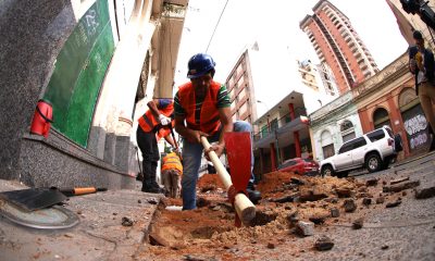 Excavaciones para cableado subterráneo sobre la calle Palma. Foto: ANDE.